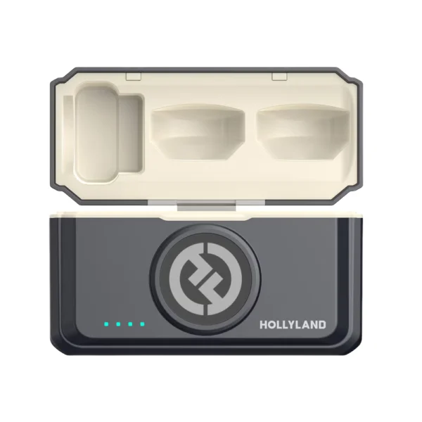 holly_land_m_2